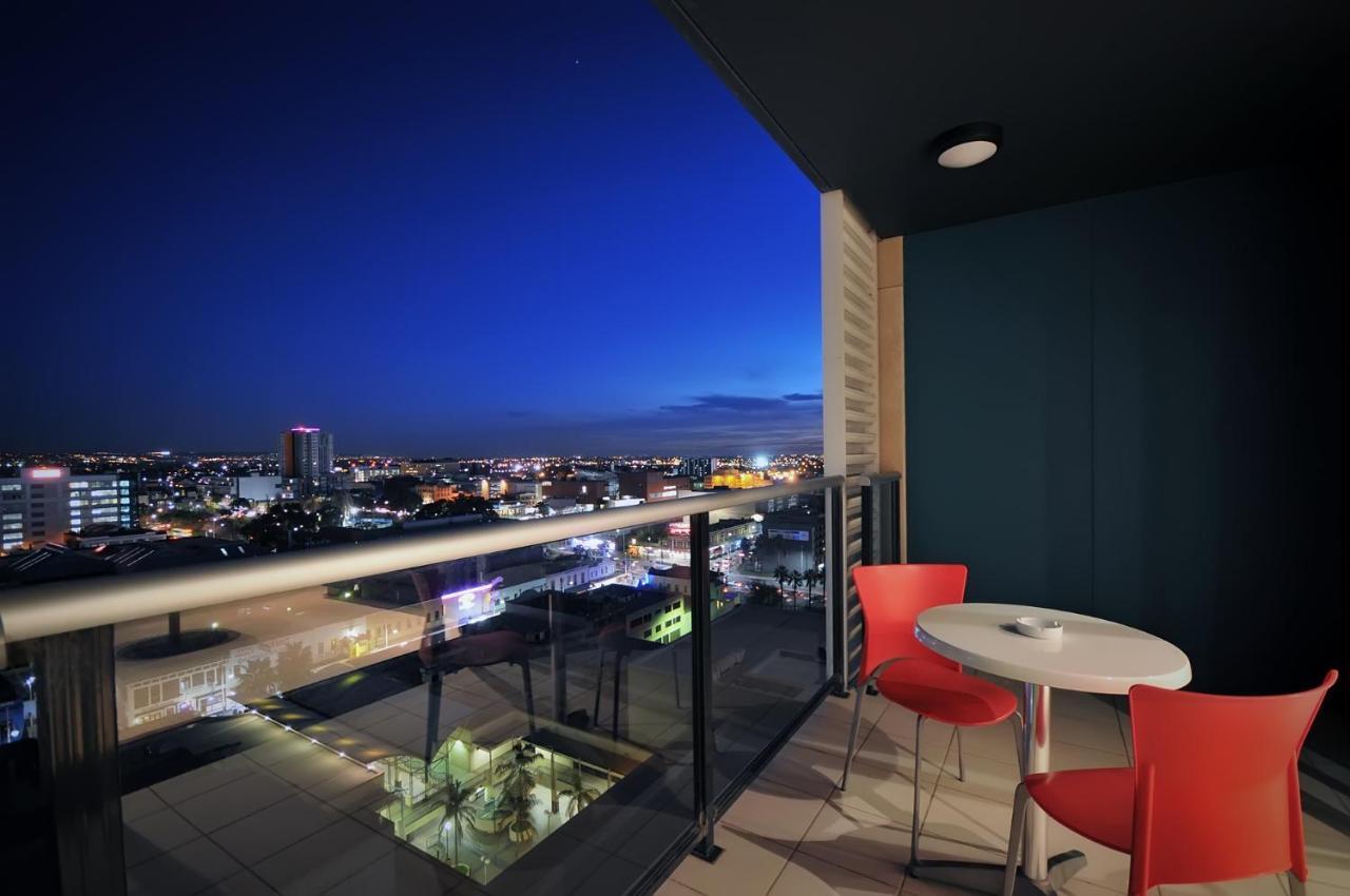 La Loft Apartments North Terrace Adelaïde Chambre photo